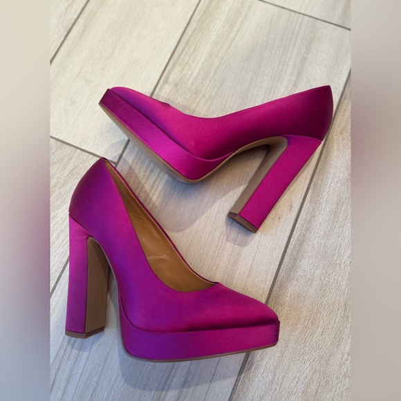 Jessica Simpson Glynis Fuchsia Platform Heels - Picture 3 of 8
